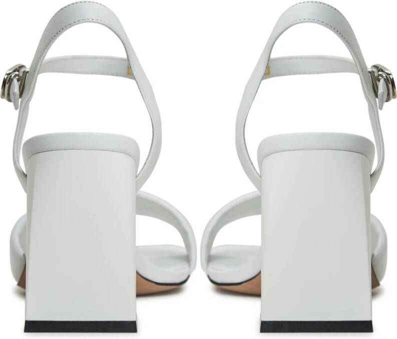 Cesare Gaspari Witte blokhak sandalen Aina White Dames