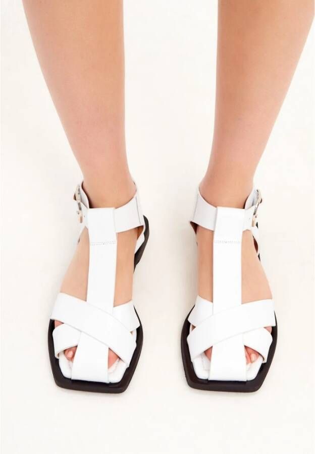 Cesare Gaspari Witte Enkelband Platte Zool Sandalen White Dames