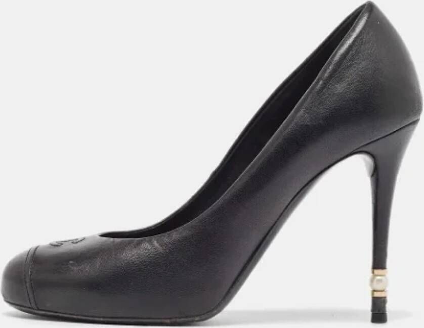 Chanel Vintage Pre-owned Leather heels Black Dames