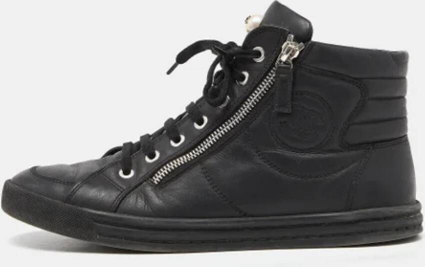 Chanel Vintage Pre-owned Leather sneakers Black Dames
