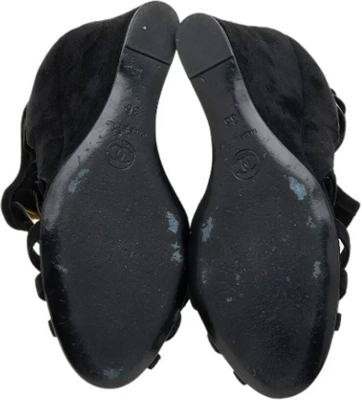 Chanel Vintage Pre-owned Suede sandals Black Dames
