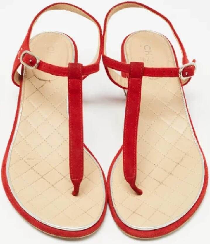 Chanel Vintage Pre-owned Suede sandals Red Dames