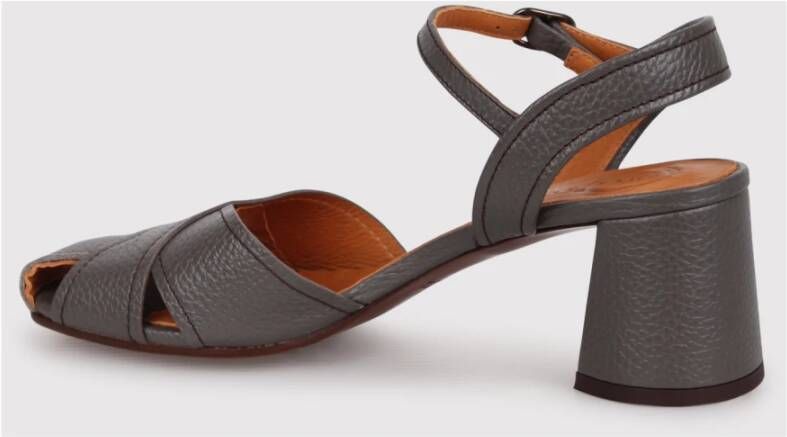 Chie Mihara Sandalen met blokhak en enkelband Gray Dames