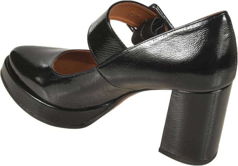 Chie Mihara Zwarte platte schoenen Black Dames