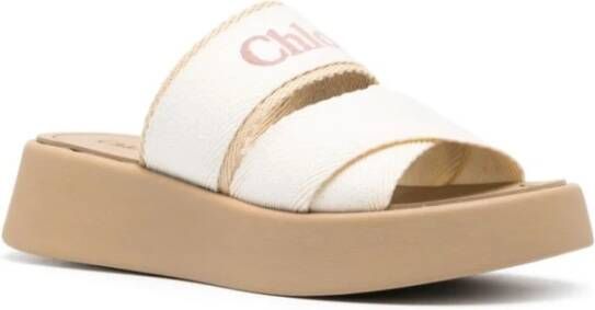 Chloé Beige Sandalen met Kruisband Beige Dames