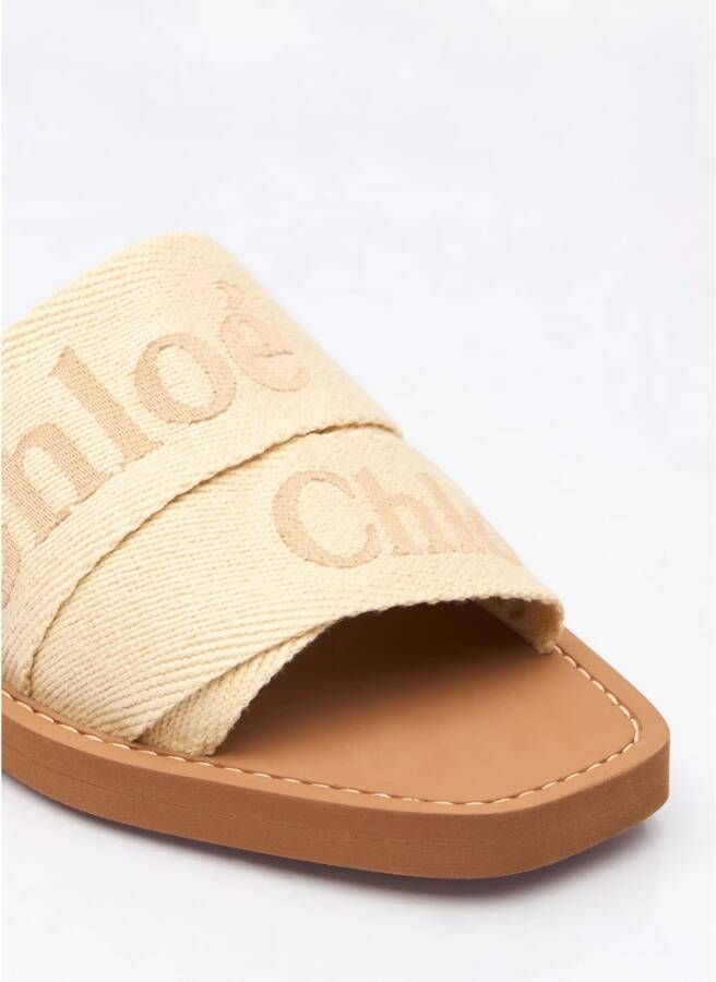 Chloé Logo-print Woody Sandalen Beige Dames