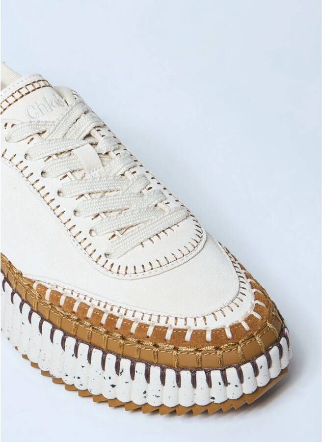 Chloé Met de hand gestikte leren sneakers Beige Dames