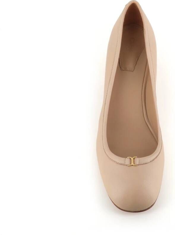 Chloé Nude Leren Hakken met Gouden Detail Beige Dames