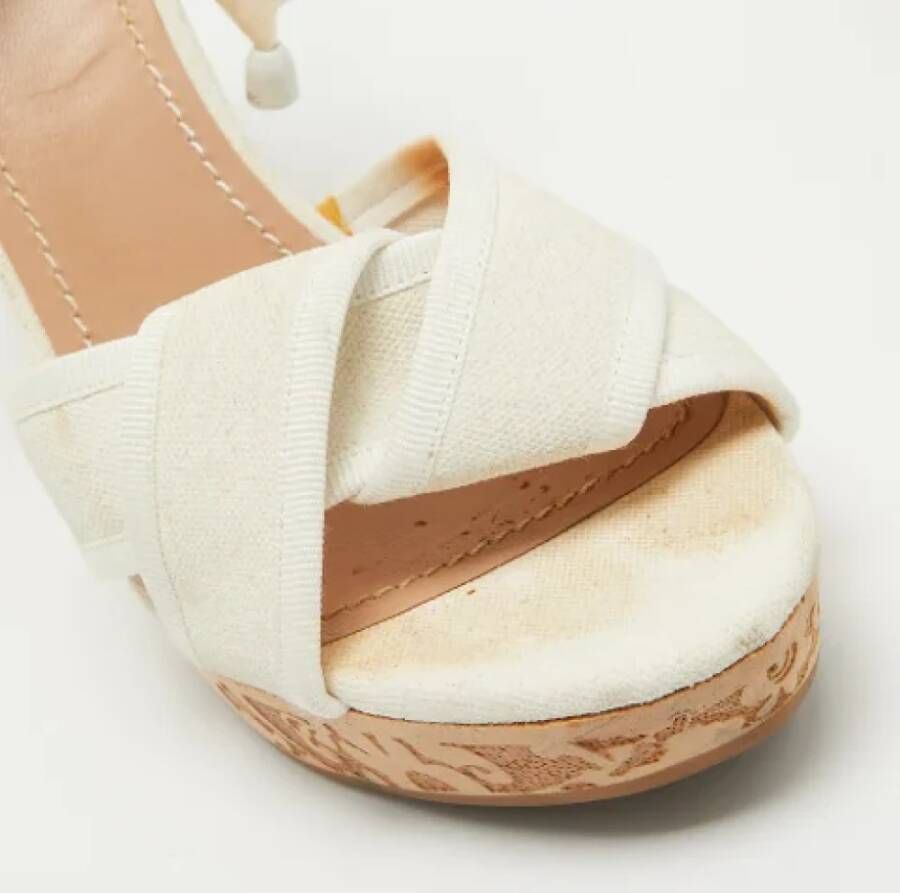 Chloé Pre-owned Canvas sandals White Dames