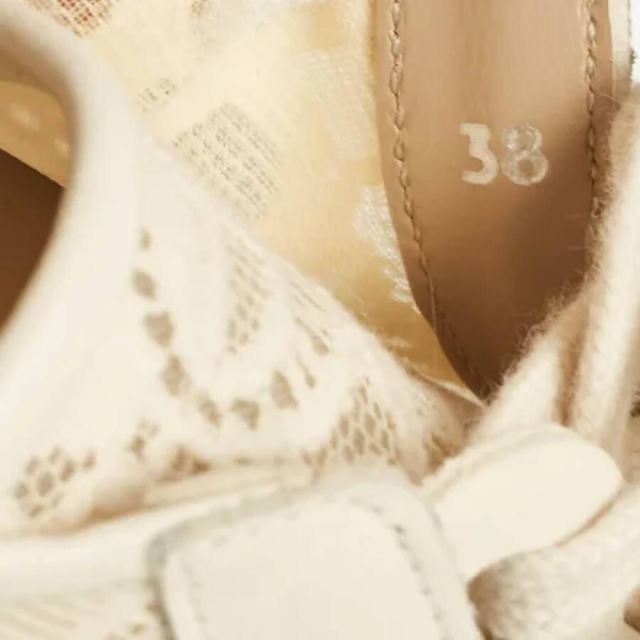 Chloé Pre-owned Lace sneakers Beige Dames