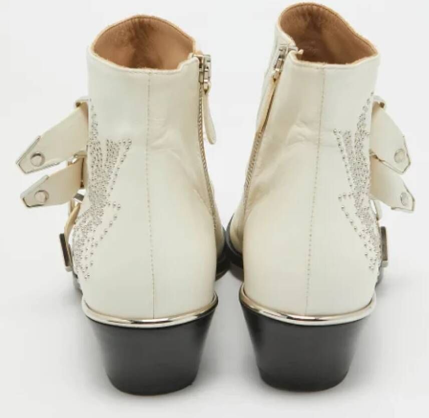 Chloé Pre-owned Leather boots White Dames