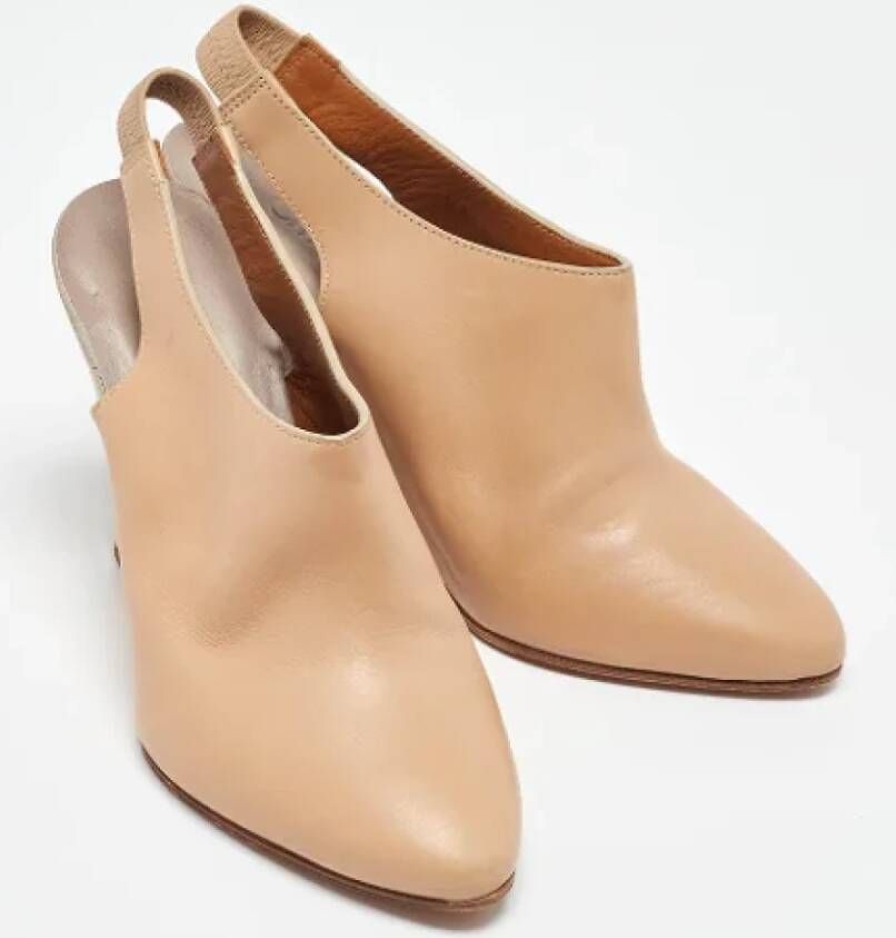 Chloé Pre-owned Leather heels Beige Dames