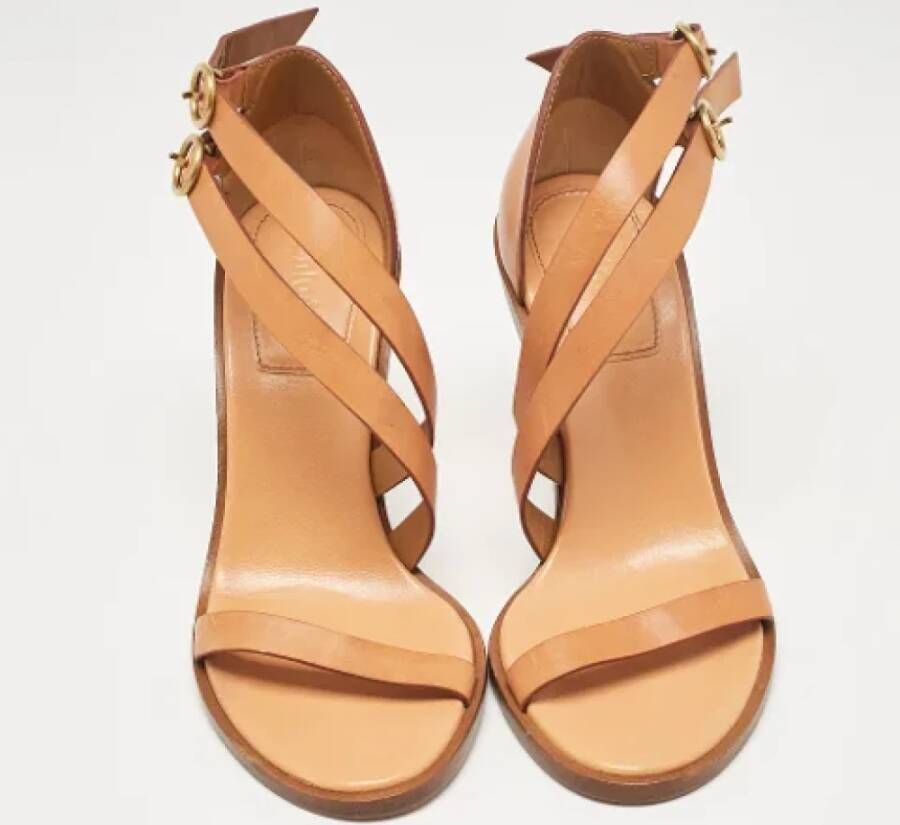 Chloé Pre-owned Leather sandals Beige Dames