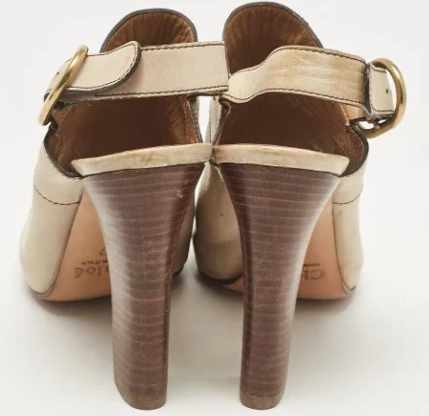 Chloé Pre-owned Leather sandals Beige Dames