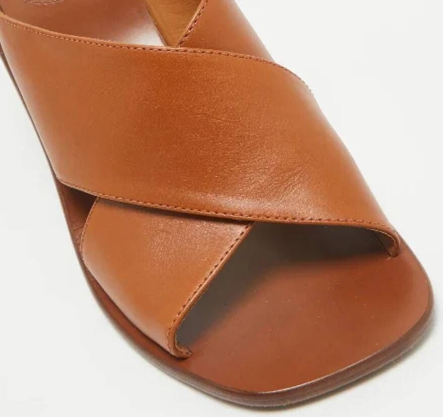 Chloé Pre-owned Leather sandals Brown Dames