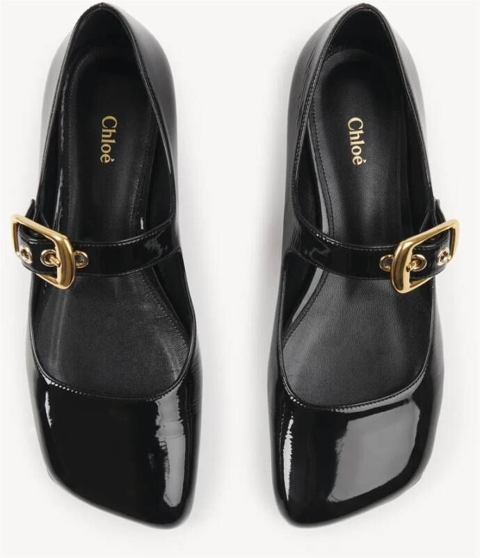 Chloé Zwarte platte schoenen met oversized gouden gesp Black Dames