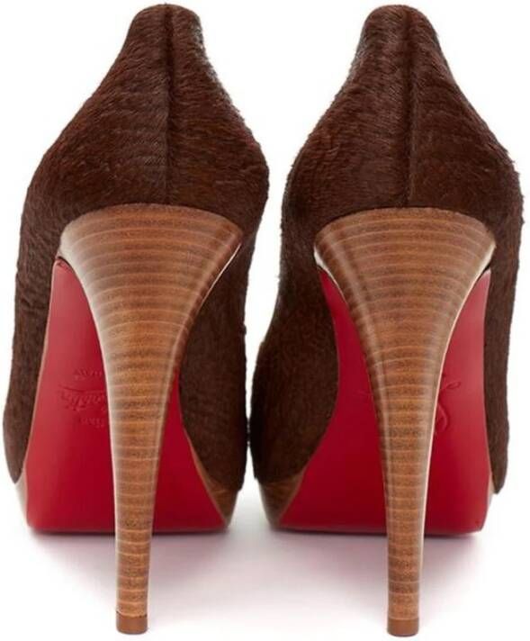 Christian Louboutin Elegante Leren Pump Brown Dames