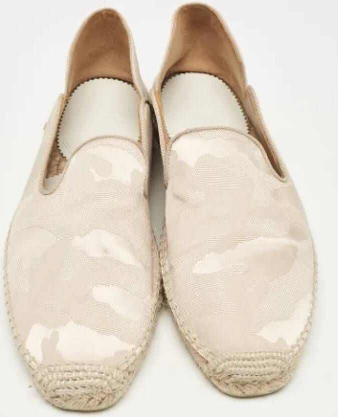 Christian Louboutin Pre-owned Canvas flats Beige Heren