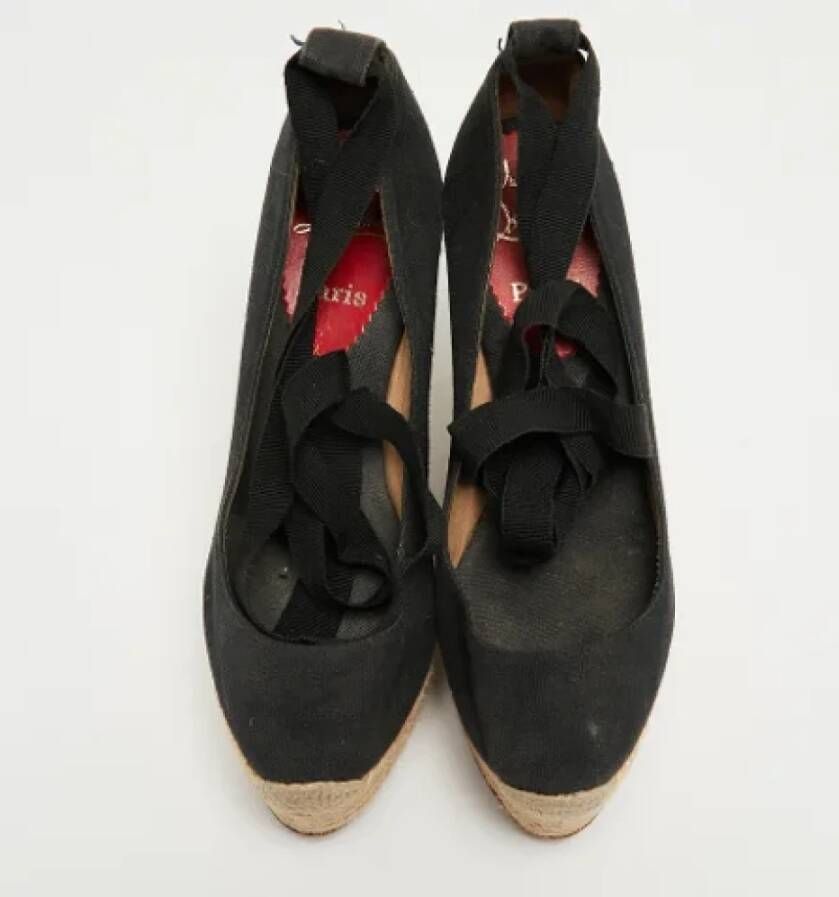 Christian Louboutin Pre-owned Canvas sandals Black Dames