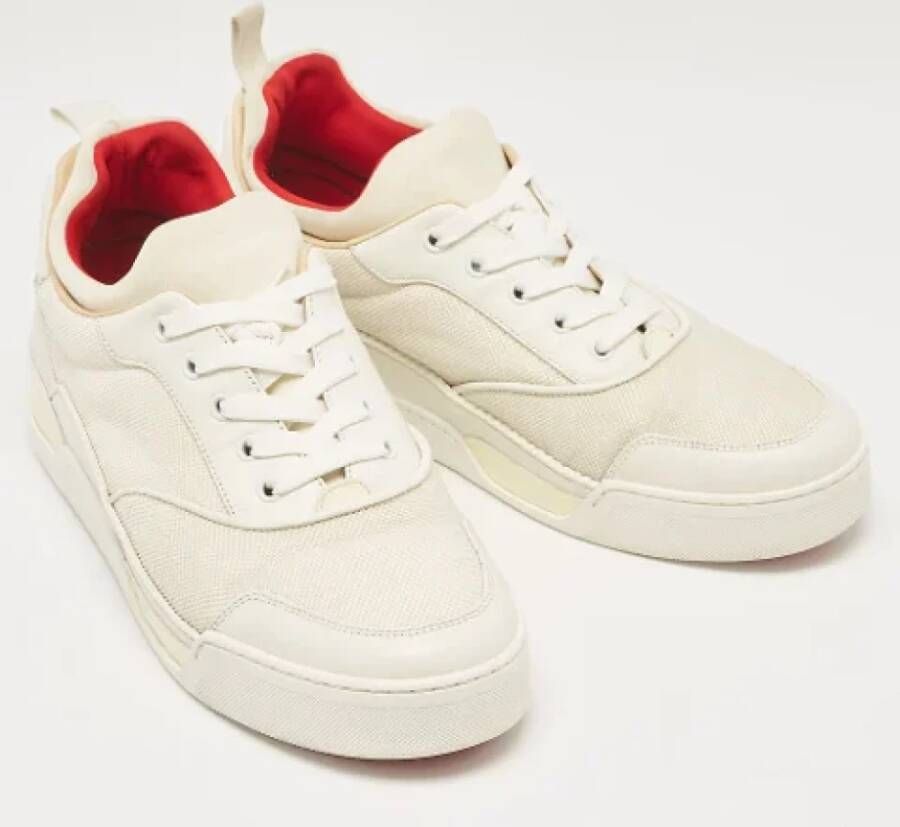 Christian Louboutin Pre-owned Canvas sneakers White Heren