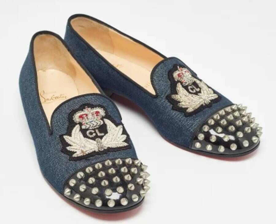 Christian Louboutin Pre-owned Denim flats Blue Dames