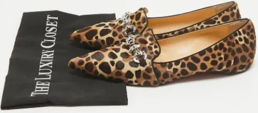 Christian Louboutin Pre-owned Fabric flats Brown Dames