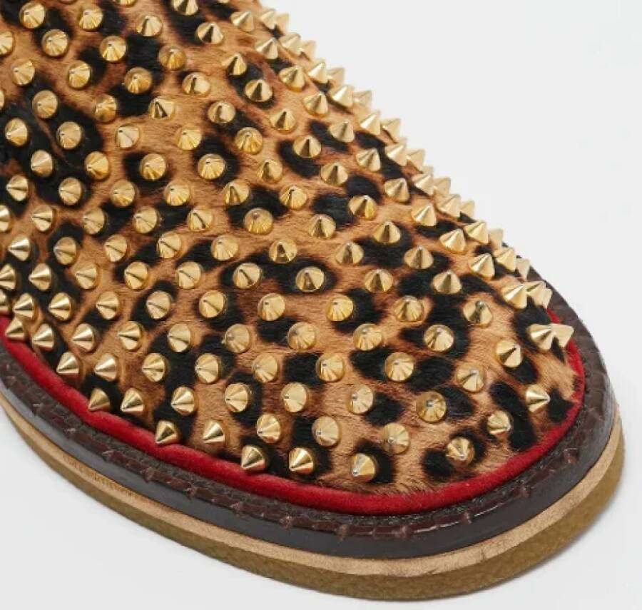 Christian Louboutin Pre-owned Fabric flats Brown Heren