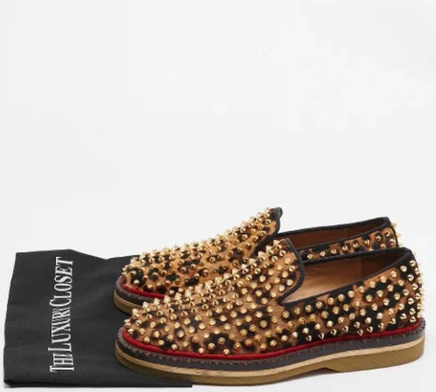 Christian Louboutin Pre-owned Fabric flats Brown Heren