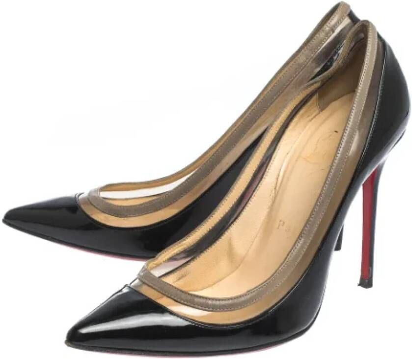 Christian Louboutin Pre-owned Fabric heels Black Dames