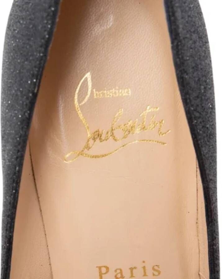 Christian Louboutin Pre-owned Fabric heels Black Dames