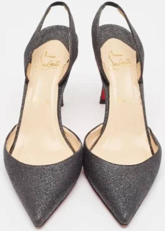 Christian Louboutin Pre-owned Fabric heels Black Dames