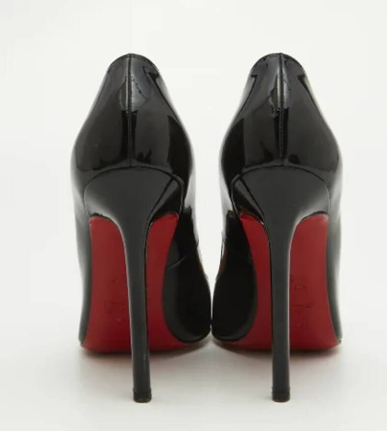 Christian Louboutin Pre-owned Fabric heels Black Dames