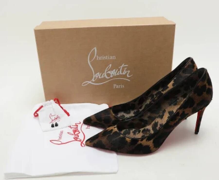 Christian Louboutin Pre-owned Fabric heels Black Dames