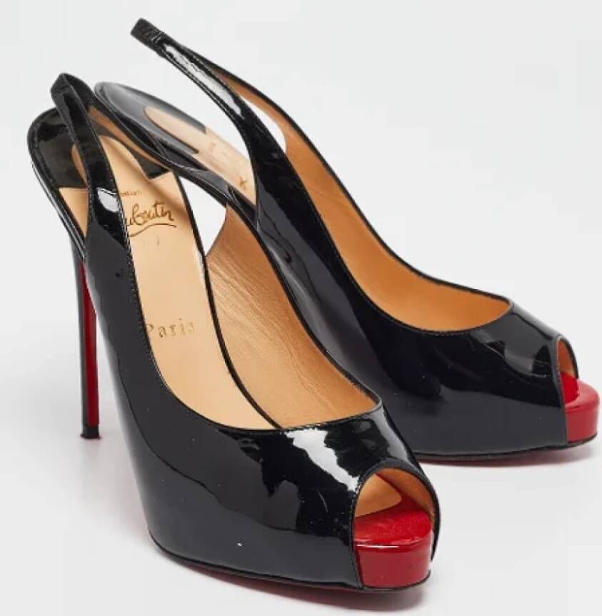 Christian Louboutin Pre-owned Fabric heels Black Dames