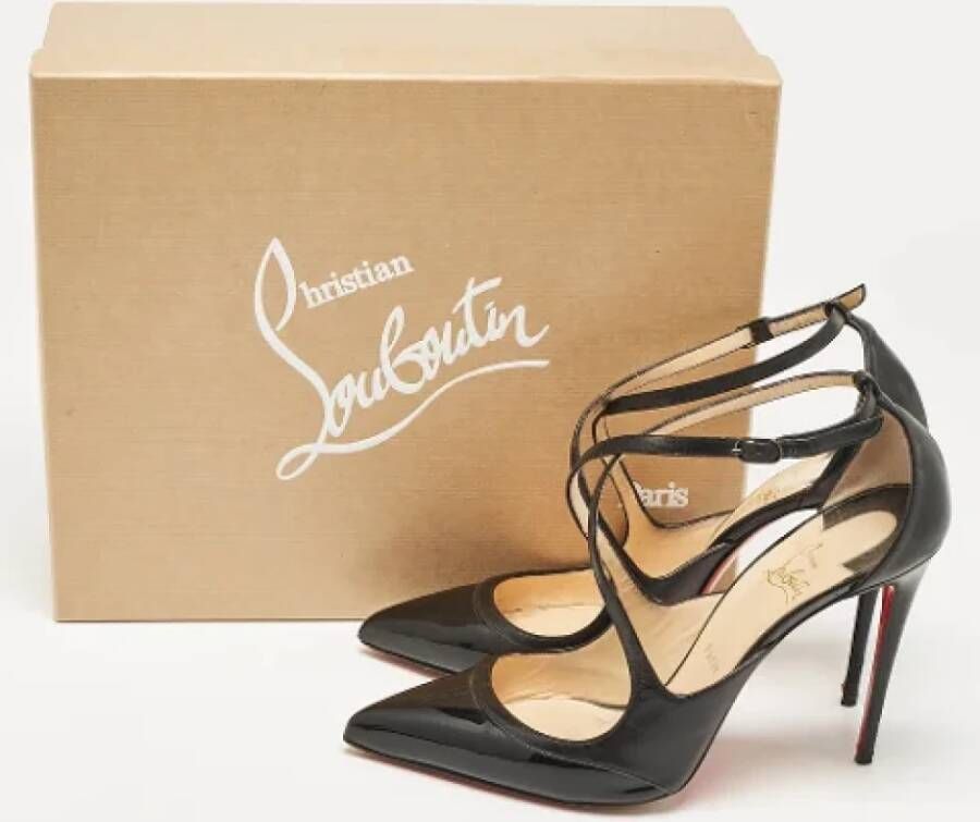 Christian Louboutin Pre-owned Fabric heels Black Dames