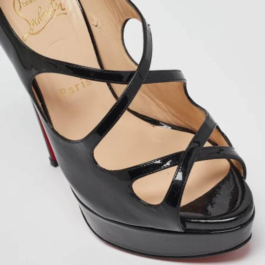 Christian Louboutin Pre-owned Fabric heels Black Dames