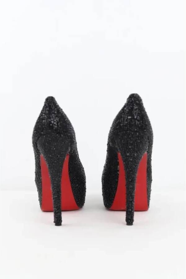 Christian Louboutin Pre-owned Fabric heels Black Dames