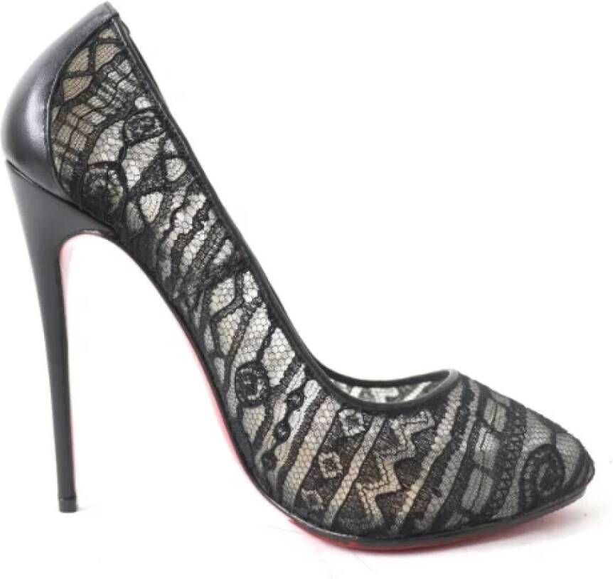 Christian Louboutin Pre-owned Fabric heels Black Dames