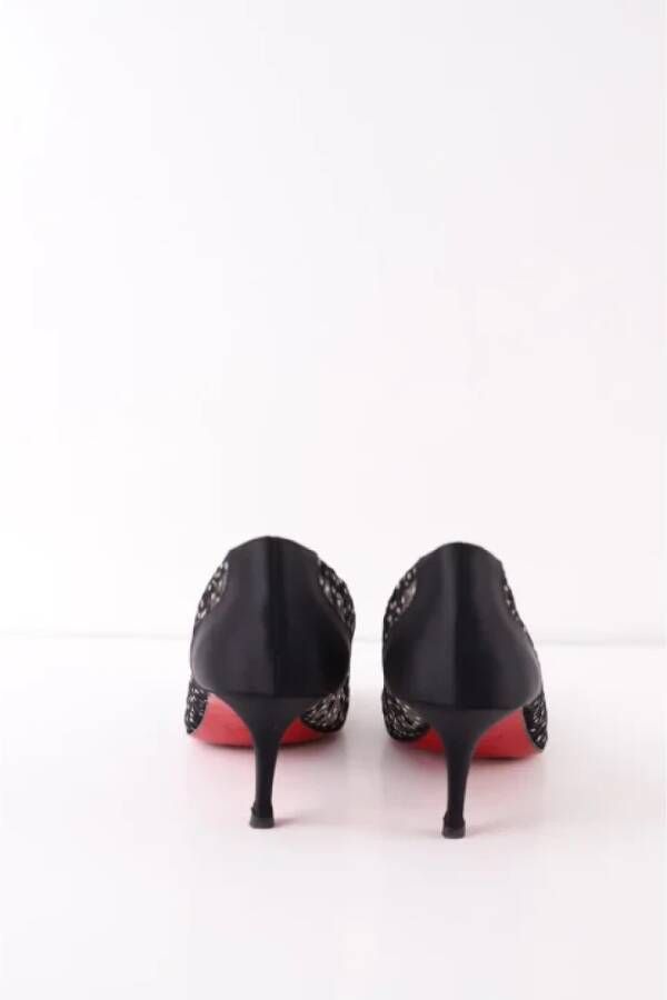 Christian Louboutin Pre-owned Fabric heels Black Dames