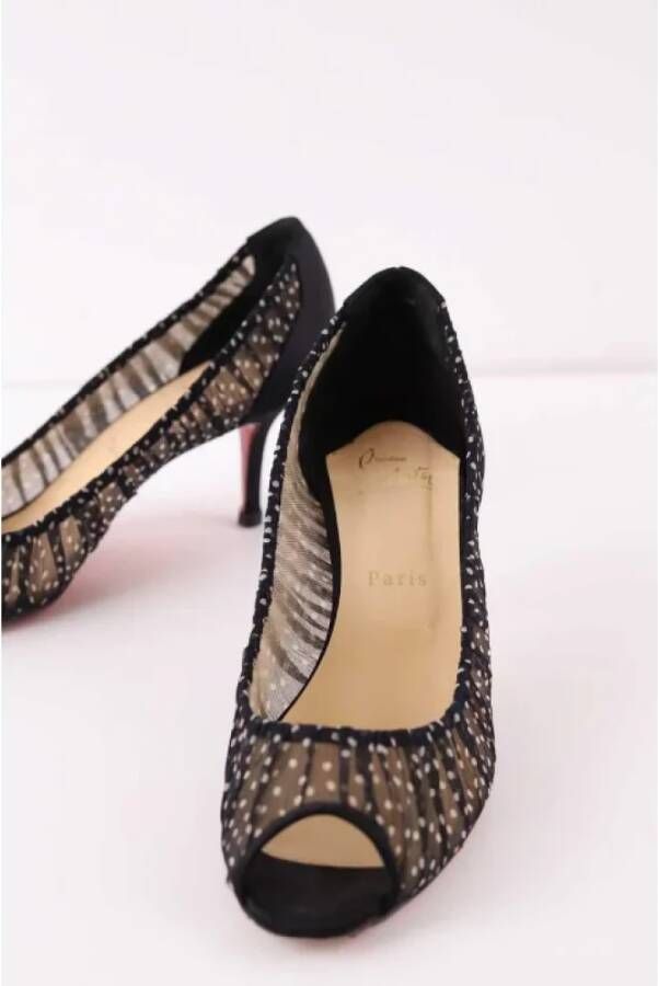 Christian Louboutin Pre-owned Fabric heels Black Dames