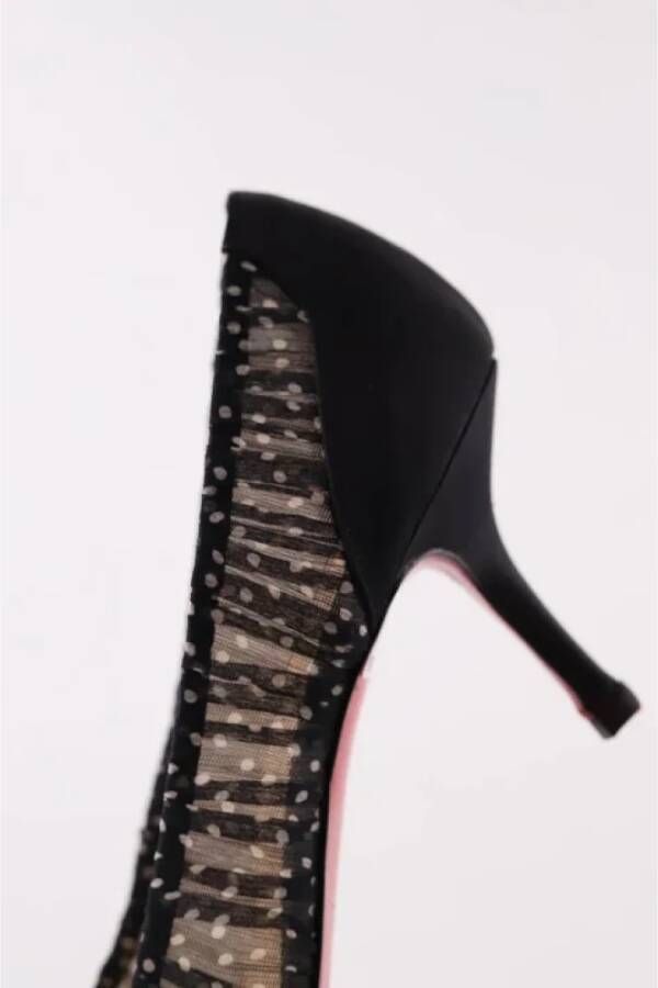 Christian Louboutin Pre-owned Fabric heels Black Dames