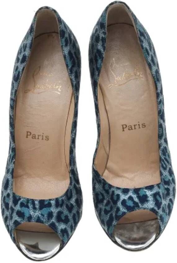 Christian Louboutin Pre-owned Fabric heels Blue Dames