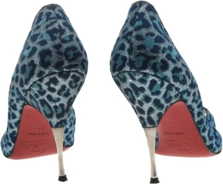 Christian Louboutin Pre-owned Fabric heels Blue Dames