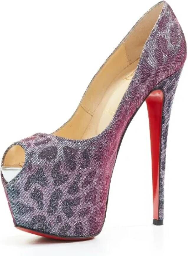 Christian Louboutin Pre-owned Fabric heels Blue Dames