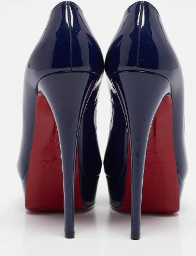 Christian Louboutin Pre-owned Fabric heels Blue Dames