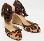 Christian Louboutin Pre-owned Fabric heels Brown Dames - Thumbnail 4