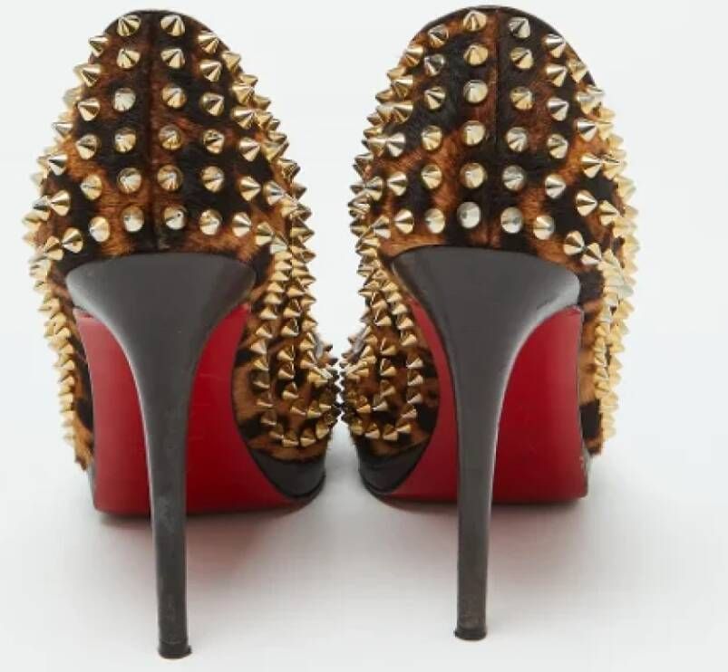 Christian Louboutin Pre-owned Fabric heels Brown Dames