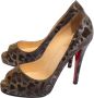 Christian Louboutin Pre-owned Fabric heels Gray Dames - Thumbnail 3