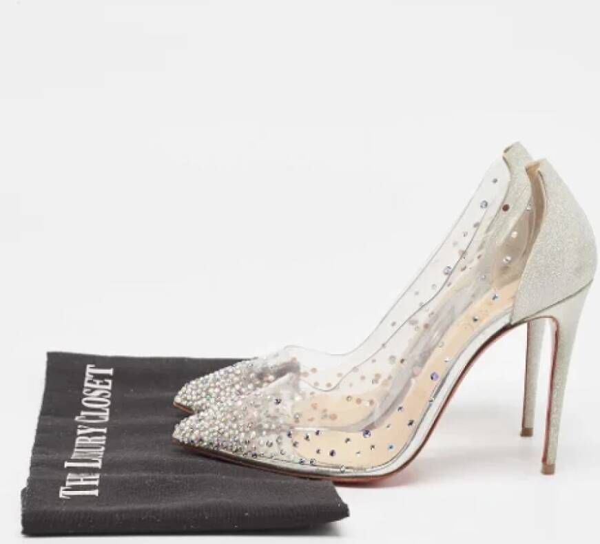 Christian Louboutin Pre-owned Fabric heels Gray Dames