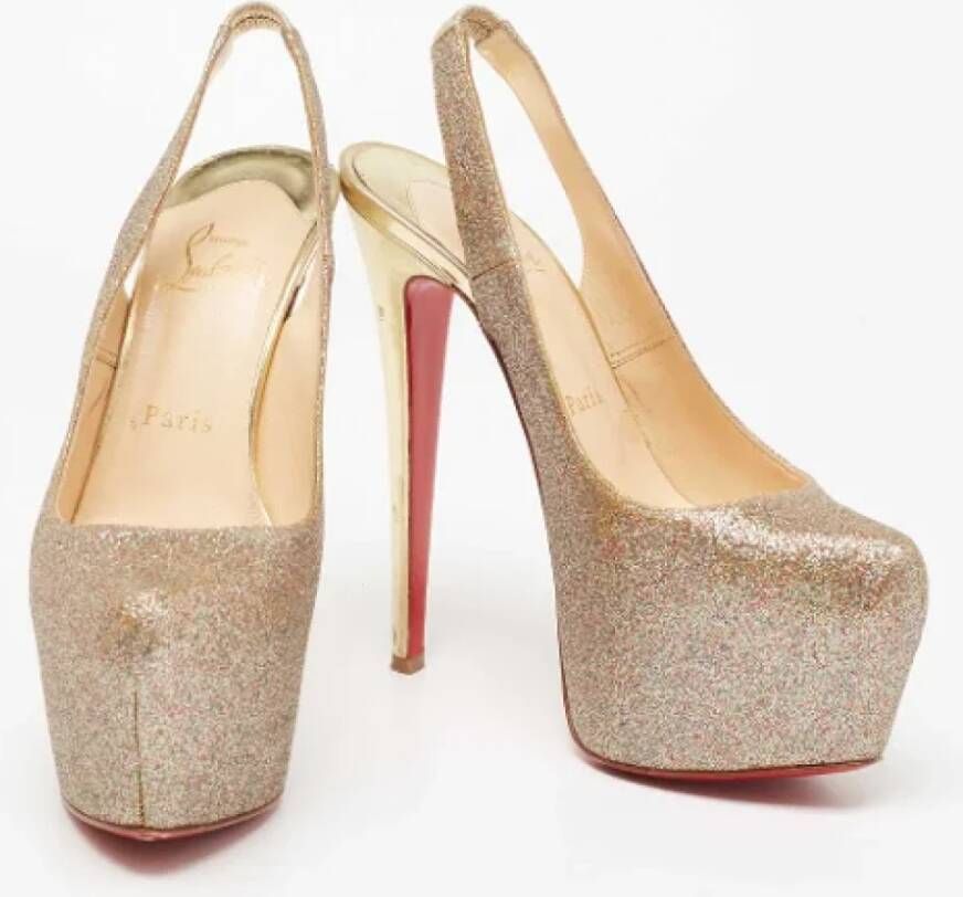 Christian Louboutin Pre-owned Fabric heels Multicolor Dames